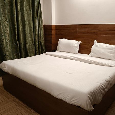 Hotel Kailash Residency Dehradun Eksteriør billede