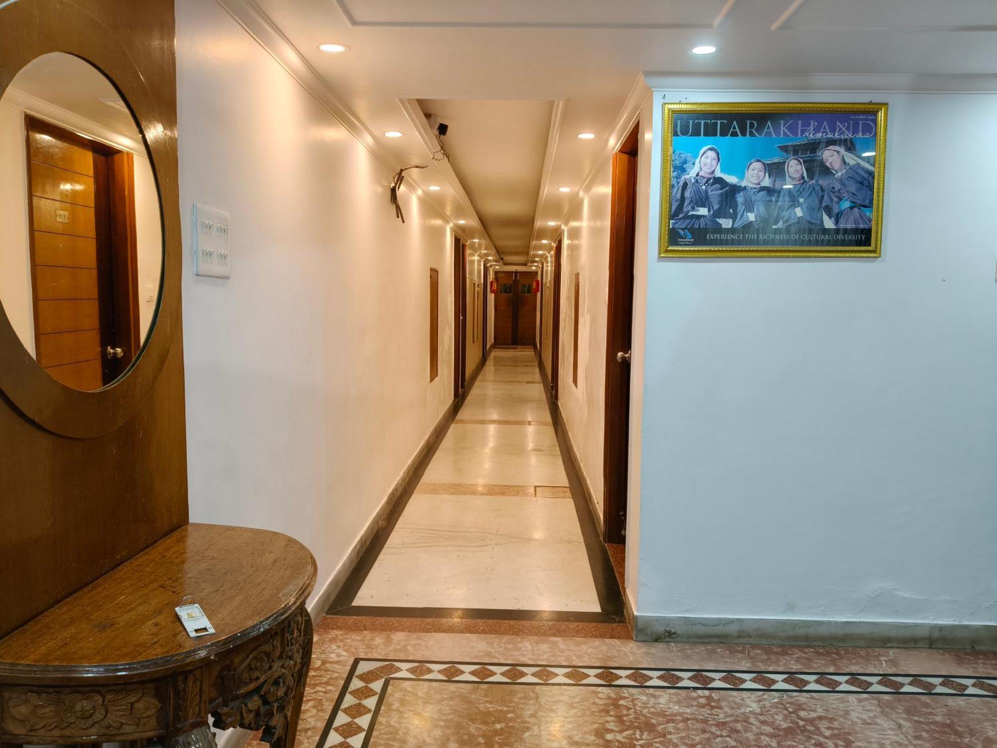 Hotel Kailash Residency Dehradun Eksteriør billede
